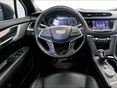 Used 2021 Cadillac XT5 Premium Luxury AWD/4WD image 6