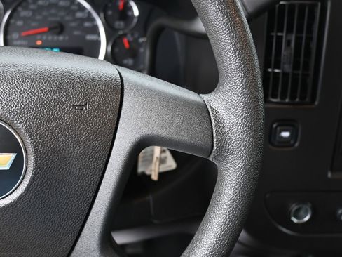 Used 2024 Chevrolet Express 3500 Extended w/ Driver Convenience Package image 22