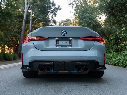 Used 2023 BMW M4 CSL image 49