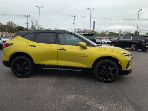 Used 2022 Chevrolet Blazer RS w/ Enhanced Convenience Package AWD/4WD image 9