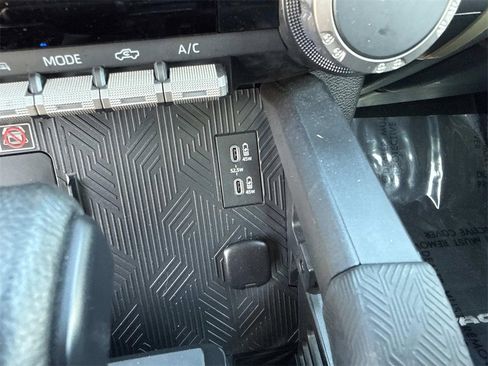 Used 2024 Toyota Tacoma TRD Sport image 22