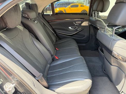 Used 2020 Mercedes-Benz S 560 Sedan image 30