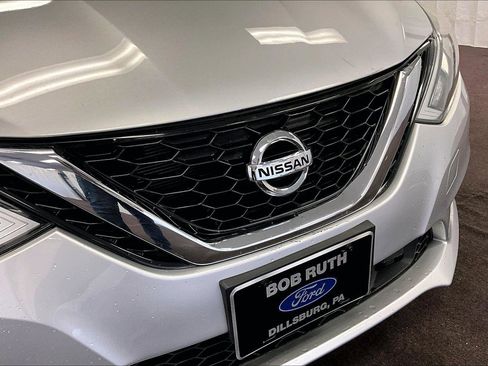 Used 2019 Nissan Sentra SV image 29