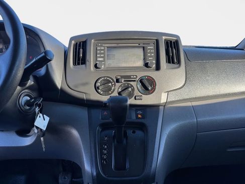 Used 2019 Nissan NV200 SV w/ Navigation Package image 12