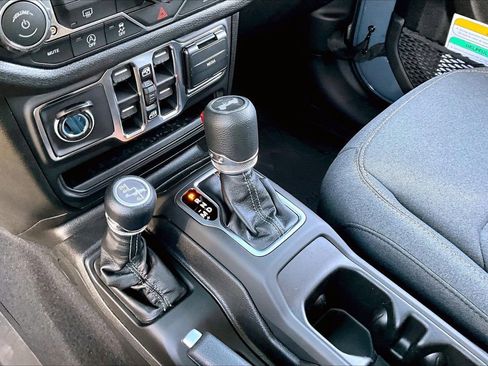 New 2026 Jeep Wrangler Sport S image 28