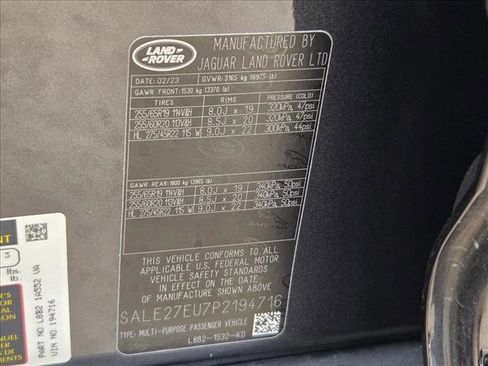 Used 2023 Land Rover Defender 110 X-Dynamic SE image 24