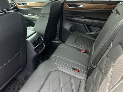 New 2026 Volkswagen Atlas SE AWD/4WD image 10