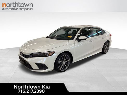 Used 2023 Honda Civic Touring image 1