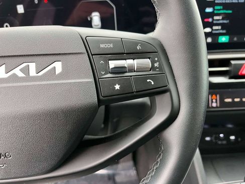 Certified 2026 Kia Sportage SX FWD image 22