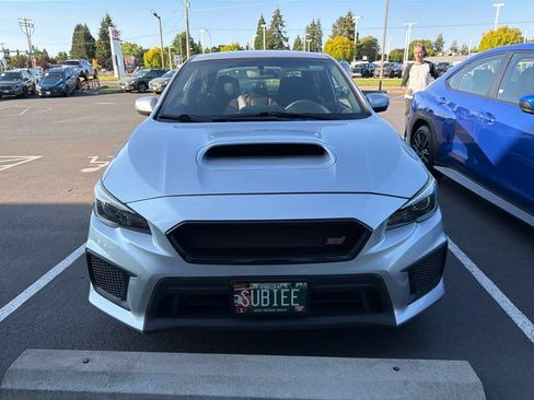 Used 2019 Subaru WRX STI AWD/4WD image 4