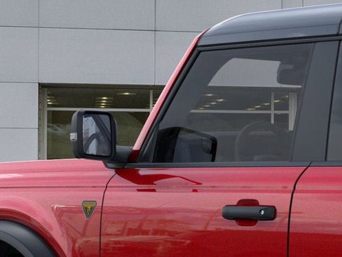 New 2025 Ford Bronco Badlands image 22