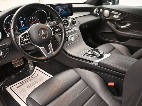 Used 2019 Mercedes-Benz C 300 4MATIC Cabriolet image 2