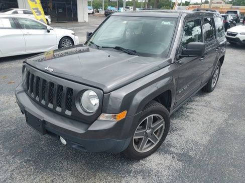 Used 2016 Jeep Patriot Sport w/ Power Value Group image 2