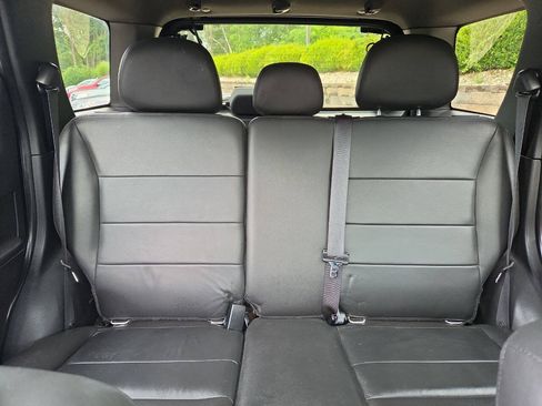 Used 2011 Ford Escape Limited w/ 301A Rapid Spec Order Code AWD/4WD image 26