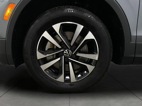 Used 2023 Volkswagen Tiguan S image 12