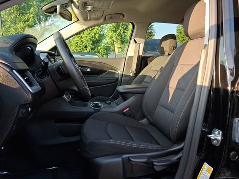 Certified 2024 GMC Terrain SLE FWD image 14