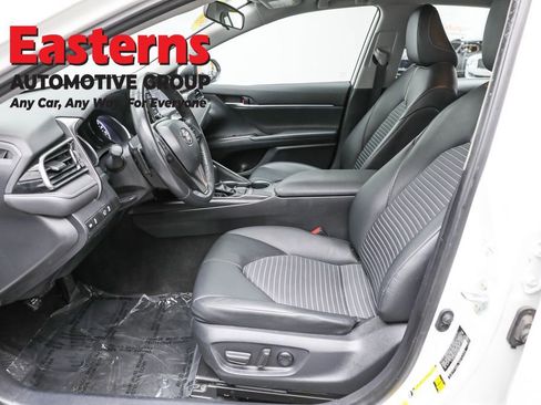 Used 2024 Toyota Camry SE FWD image 14