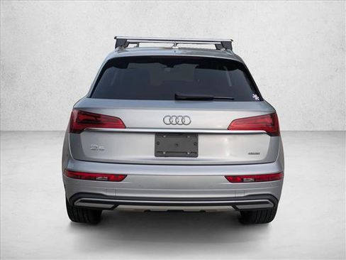 Used 2021 Audi Q5 Premium Plus w/ Premium Plus Package image 3
