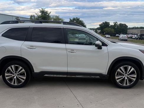 Used 2021 Subaru Ascent Limited w/ Technology Package AWD/4WD image 8