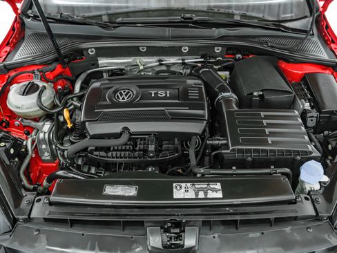 Used 2015 Volkswagen Golf SE image 42