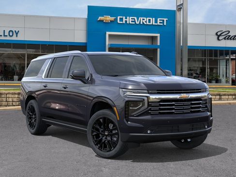 New 2026 Chevrolet Suburban Premier AWD/4WD image 32