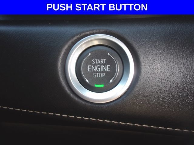 Used 2024 Cadillac Escalade Sport Platinum w/ LPO, ONYX Package AWD/4WD image 6