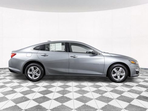 Used 2024 Chevrolet Malibu LT FWD image 20