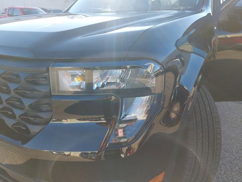 Used 2025 Ford Maverick XLT w/ Equipment Group 302A image 34