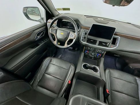 Used 2023 Chevrolet Tahoe High Country w/ Premium Package 2 AWD/4WD image 9