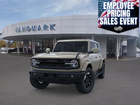 New 2025 Ford Bronco Outer Banks AWD/4WD image 3
