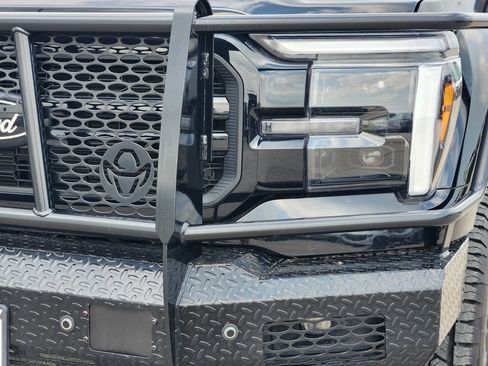 Used 2025 Ford F150 Lariat w/ Equipment Group 501A Mid AWD/4WD image 8
