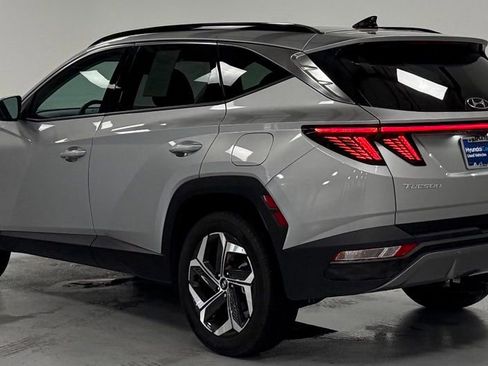 Certified 2023 Hyundai Tucson Limited AWD/4WD image 4