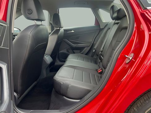 Used 2023 Volkswagen Jetta SE FWD image 27