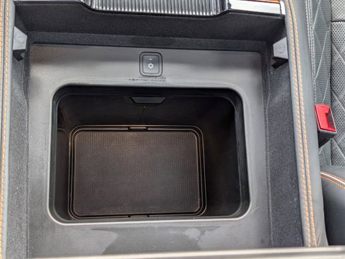 Used 2024 Jeep Grand Wagoneer L Series III image 26