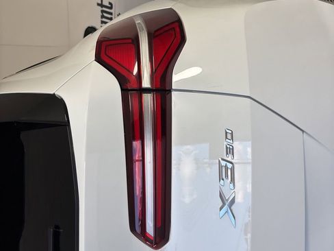 Used 2025 BMW X3 xDrive30i image 31