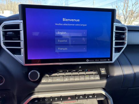 Used 2023 Toyota Tundra Platinum w/ Advanced Package image 18