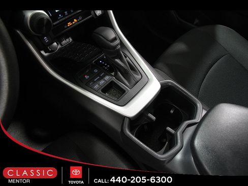 Certified 2025 Toyota RAV4 LE AWD/4WD image 15