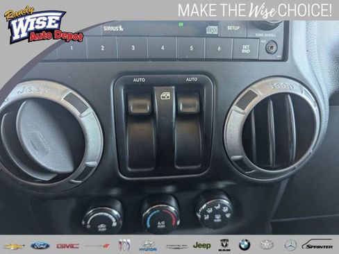Used 2014 Jeep Wrangler Sport w/ Quick Order Package 24S AWD/4WD image 12