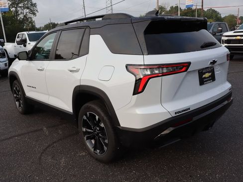 New 2027 Chevrolet Equinox RS w/ Safety and Technology Package FWD image 3
