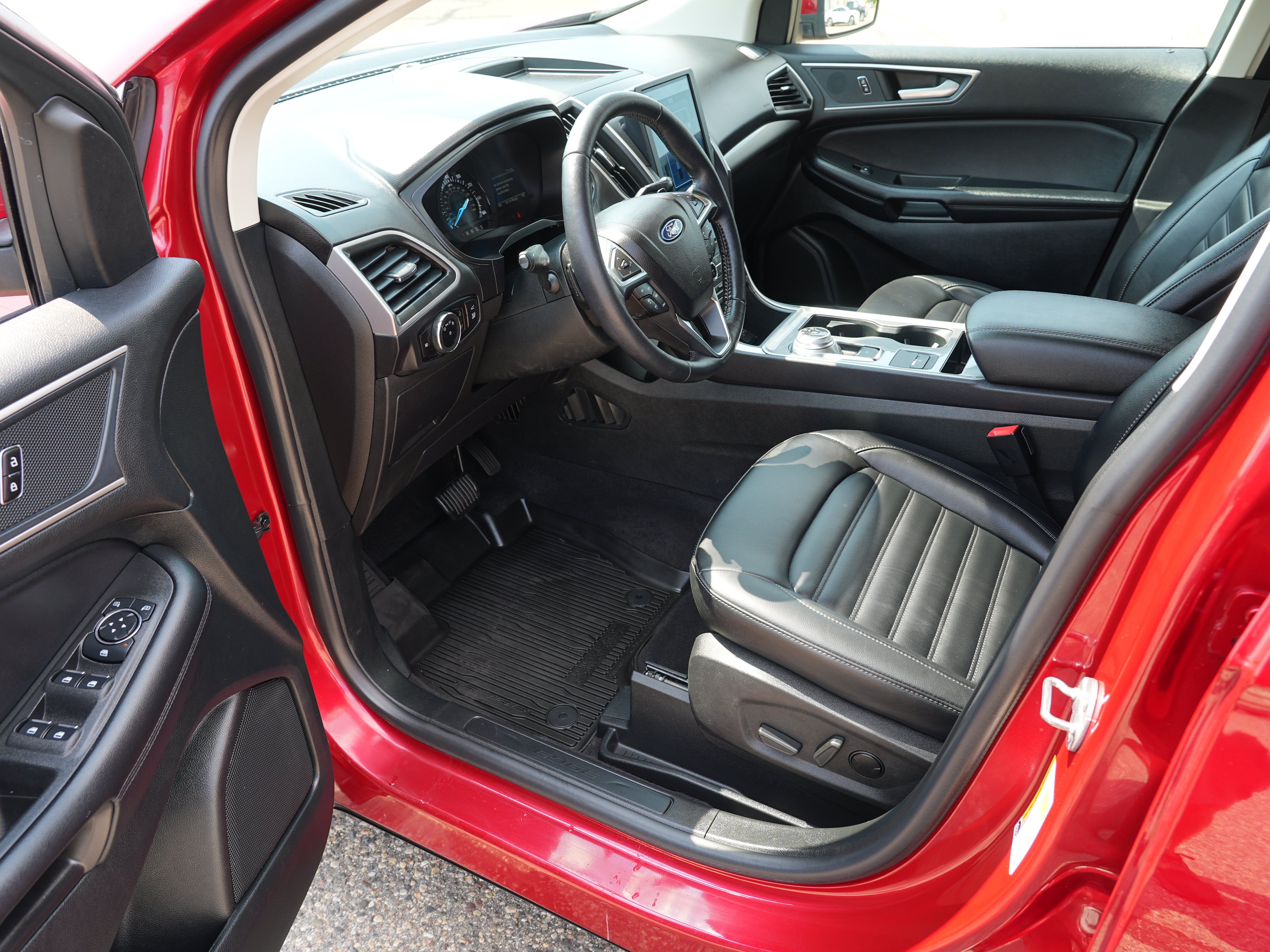 Used 2023 Ford Edge SEL w/ Convenience Package AWD/4WD image 15