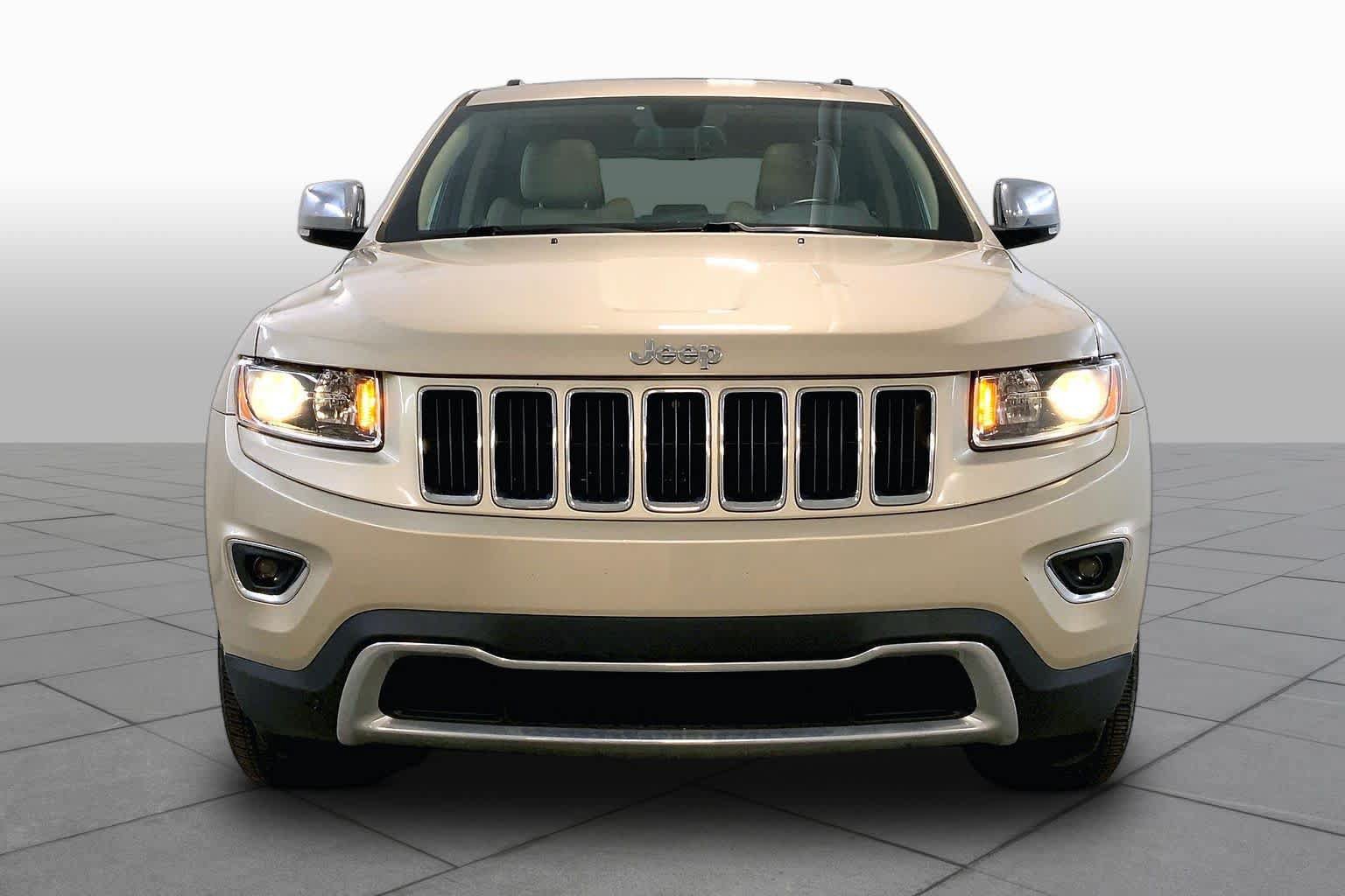 Used 2015 Jeep Grand Cherokee Limited AWD/4WD image 3