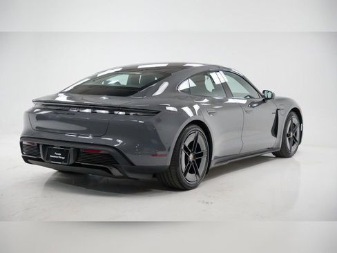 New 2025 Porsche Taycan GTS AWD/4WD image 10