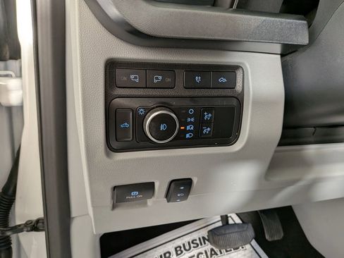 Used 2024 Ford F250 Limited w/ FX4 Off-Road Package image 21