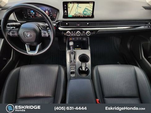 Used 2023 Honda Civic Touring image 27