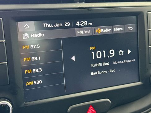 Used 2024 Kia Soul LX w/ Option Group 015 image 17