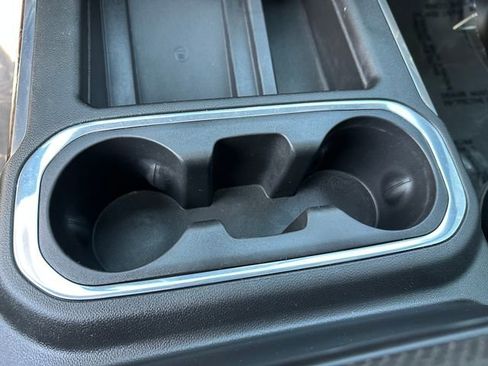 Used 2022 GMC Sierra 3500 Denali image 25