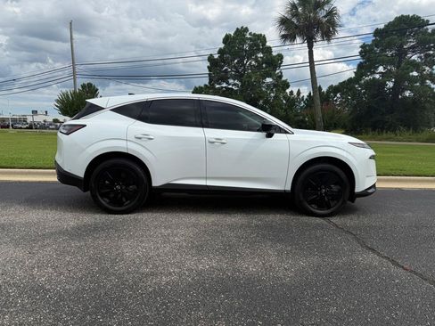 Used 2025 Nissan Murano SV AWD/4WD image 5