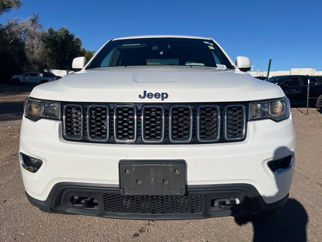 Used 2021 Jeep Grand Cherokee Laredo AWD/4WD image 8