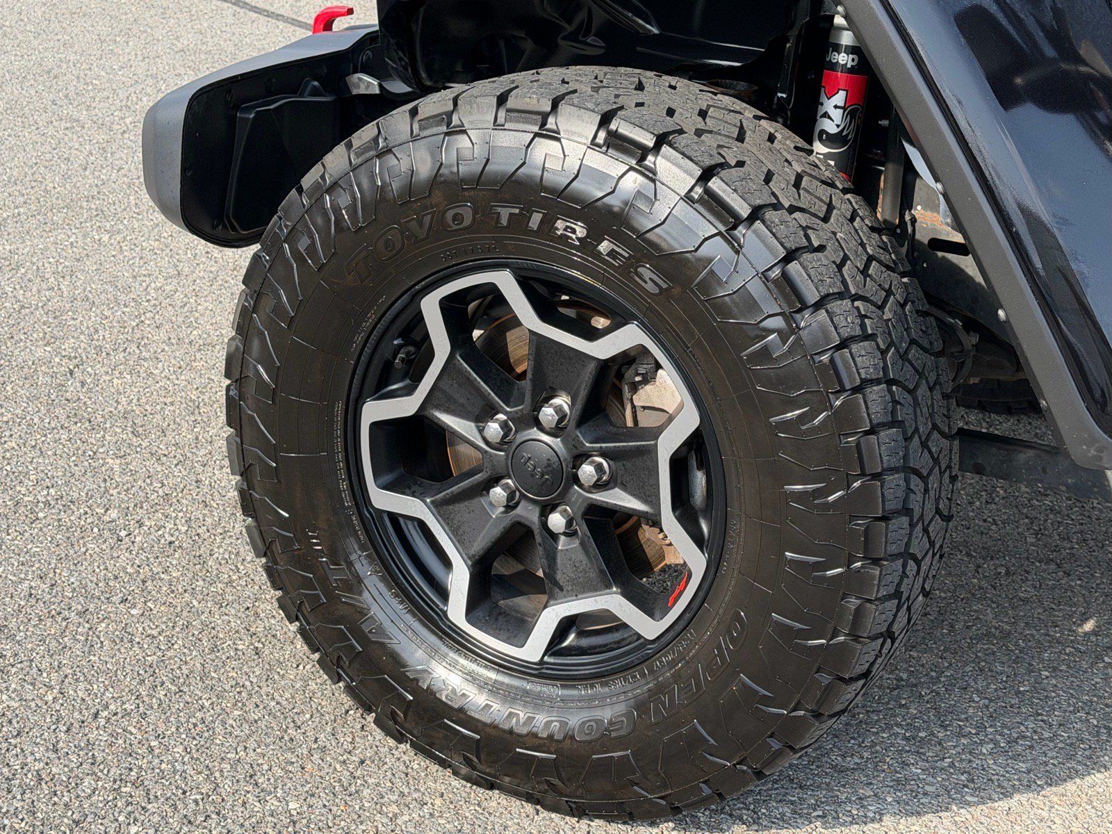 Used 2021 Jeep Gladiator Rubicon AWD/4WD image 23