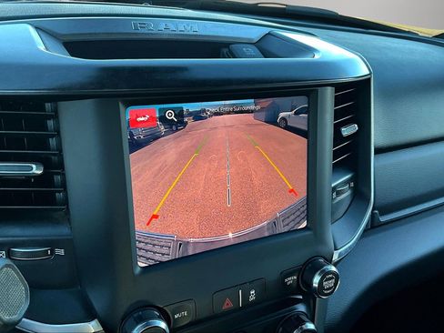 Used 2024 RAM 3500 Big Horn image 15